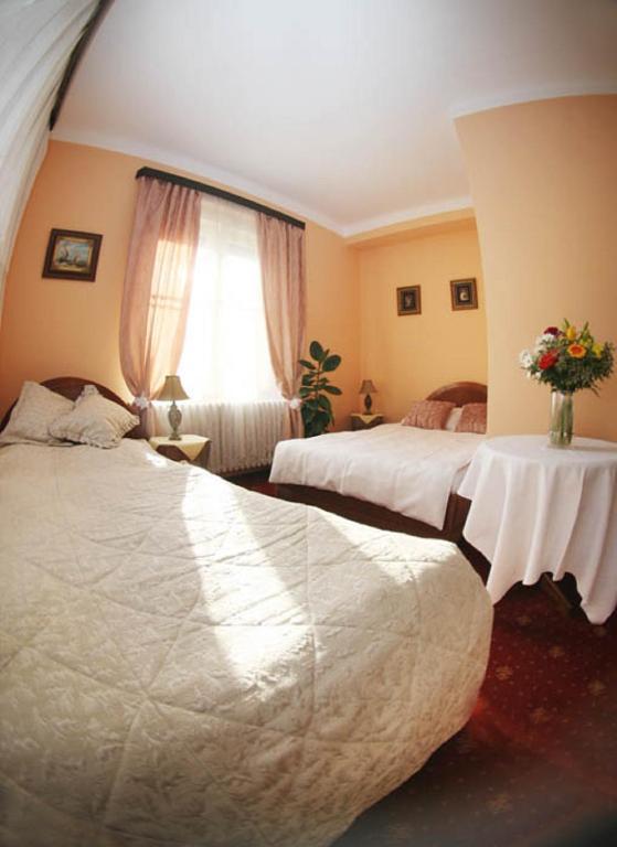 Anton 3* Praga